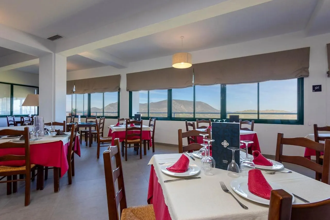 Hotel Tugasa Arco De La Villa Zahara De La Sierra