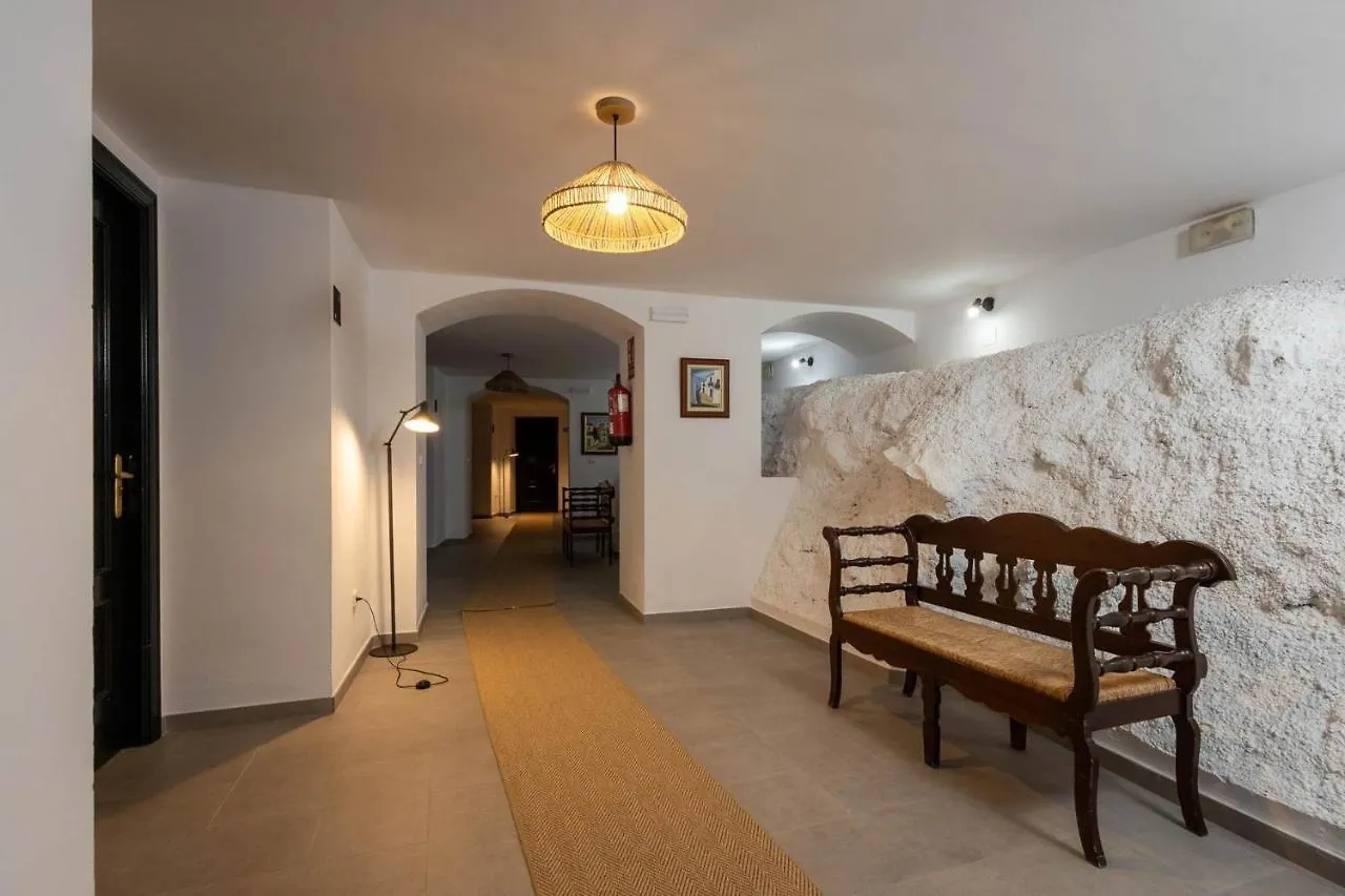 ** Hotel Tugasa Arco De La Villa Zahara De La Sierra Spain